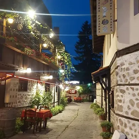 Appartement Cozy With Balcony And Incl In 4-star Saint Ivan Rilski ,