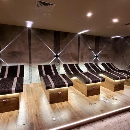 Cozy With Balcony And Incl In 4-star Saint Ivan Rilski , * Banszko